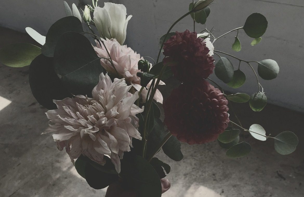 descubre-tendencias-decoracion-floral-para-bodas-en-2025